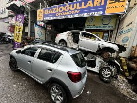 Dacia Sandero Stepway 2 Çıkma Dingil Torsiyon Komple
