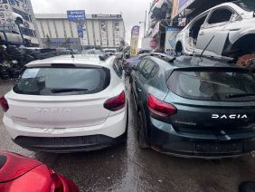 Dacia Sandero Stepway 3 Çıkma Sağ Sol Arka Çamurluk Dodik