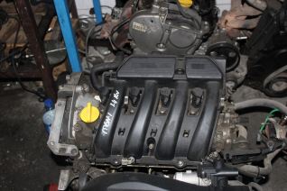 Renault Clio 3 1.2 Motor Çıkma