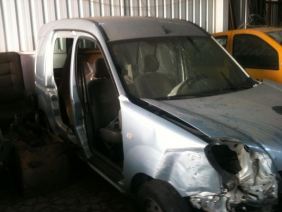 Renault Kangoo Tek Sürgülü Çıkma Tavan